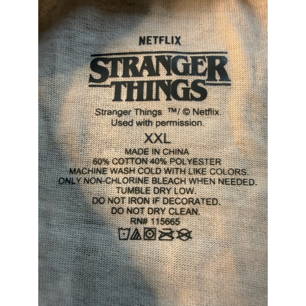 Stranger Things Mens Camo Beam Me Up This Place Sucks Graphic T-Shirt XXL - Picture 3 of 9